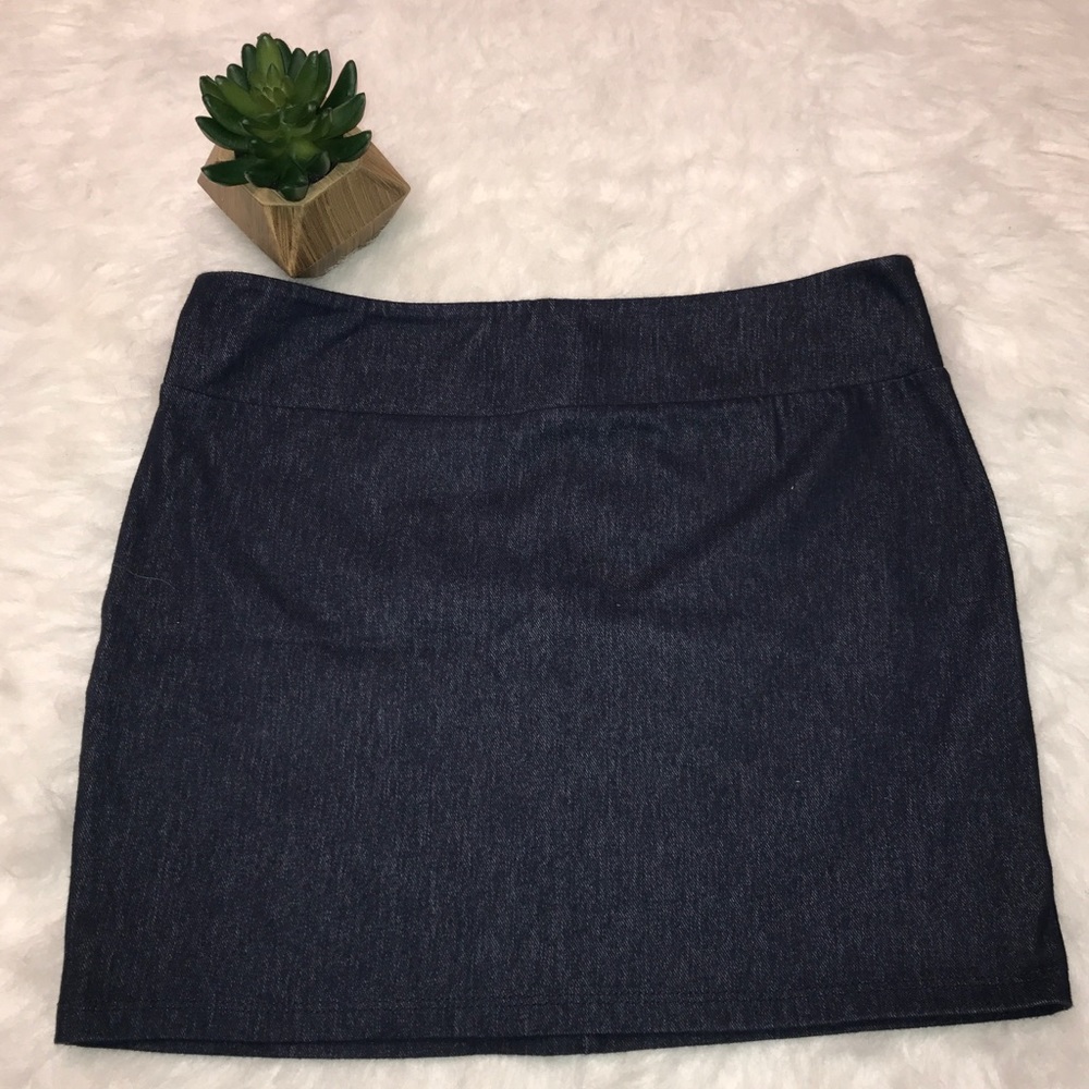 Dark denim Stretch Mini Skirt- One Clothing Medium